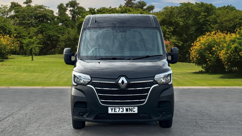 Renault Master Mwb Diesel Fwd MM35 Blue dCi 135 Advance Medium Roof Van